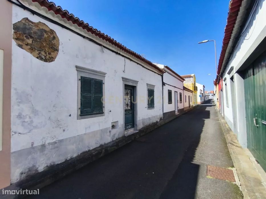 Moradia para Reabilitação | Lagoa, São Miguel