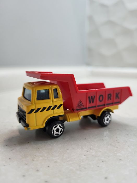 Самосвал самоскид