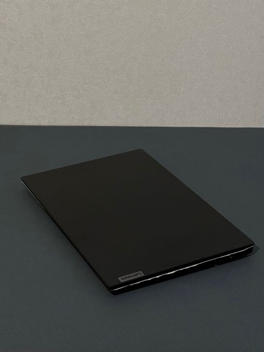 ноутбук Lenovo V15 G4 IRU