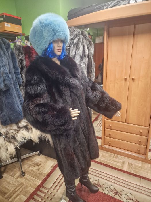 Piękne czarne futerko z lisa naturalnego!!!