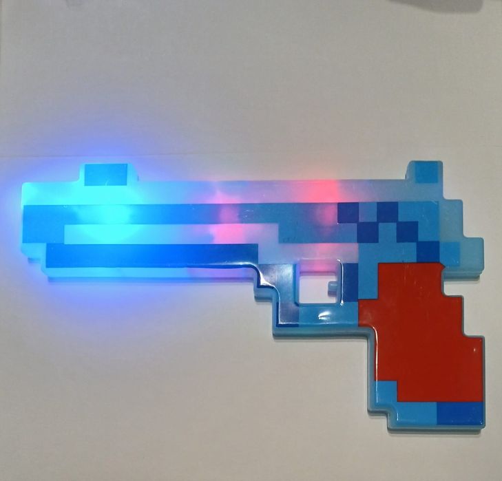 Świecący i grający pistolet Minecraft, działa w 100%