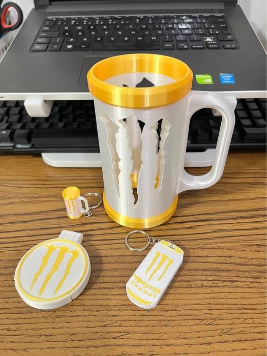 Kit porta lata com abridor e chaveiro