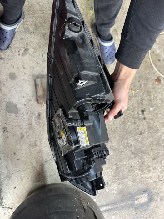 Фари Kia Sorento (2009-2012) ксенон