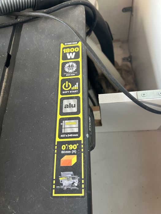 Serra de Esquadria Ryobi RTMS1800