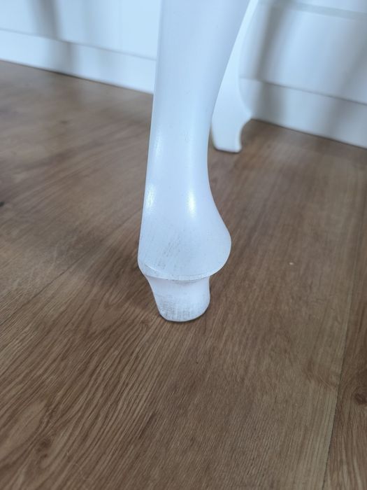 Ławeczka z siedziskiem do przedpokoju