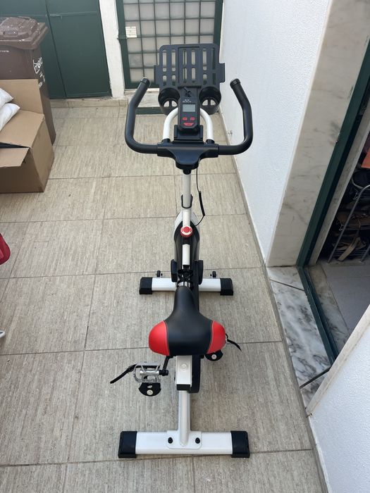 Bicicleta Estática HOMCOM | Excelente Estado