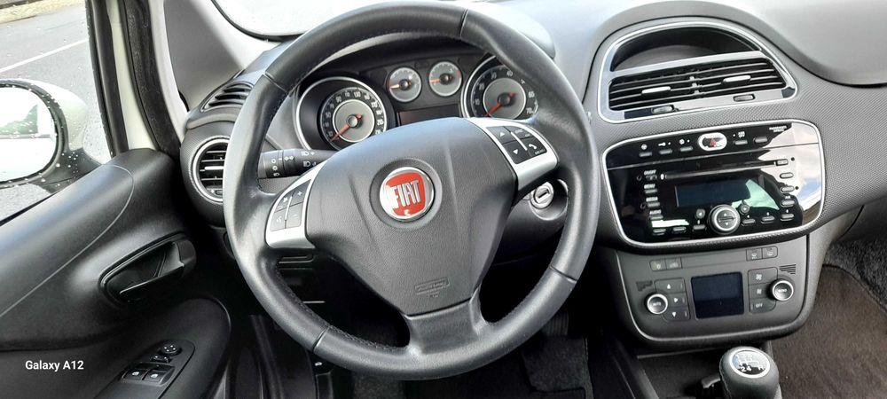 Fiat punto 1.2 201864661815755393126