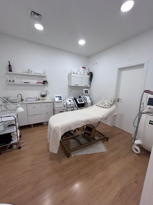 Gabinete em clínica nas colinas do cruzeiro