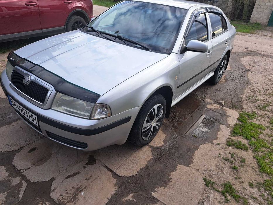 Продам авто shkoda octavia Tour