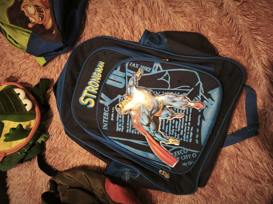 Zestaw plecaków do szkoły dla chłopca