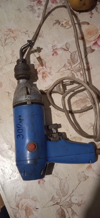 Всё,что на фото, форсунка МТЗ 80, насос УТН