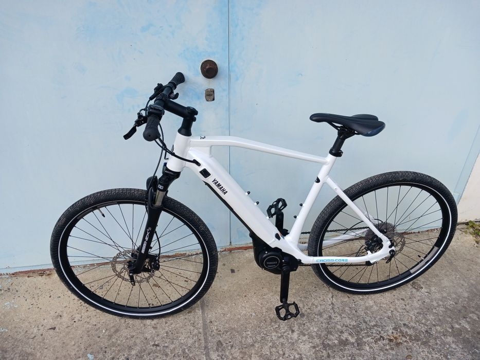 Електровелосипед Yamaha Hybrid Cross-core RC e-bike Ямаха е байк.