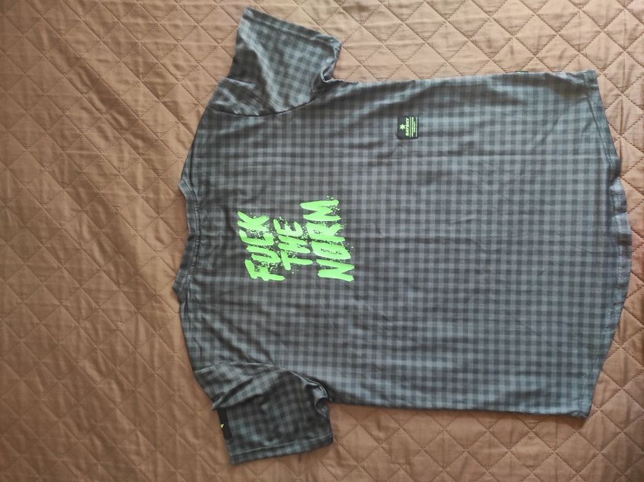 Футболка найк синтетическая