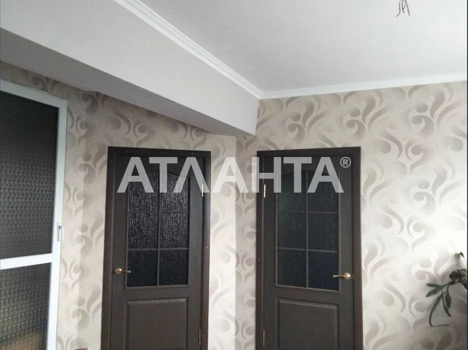 Капитальный дом в пригороде