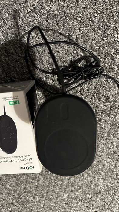 Iottie Ładowarka indukcyjna Velox