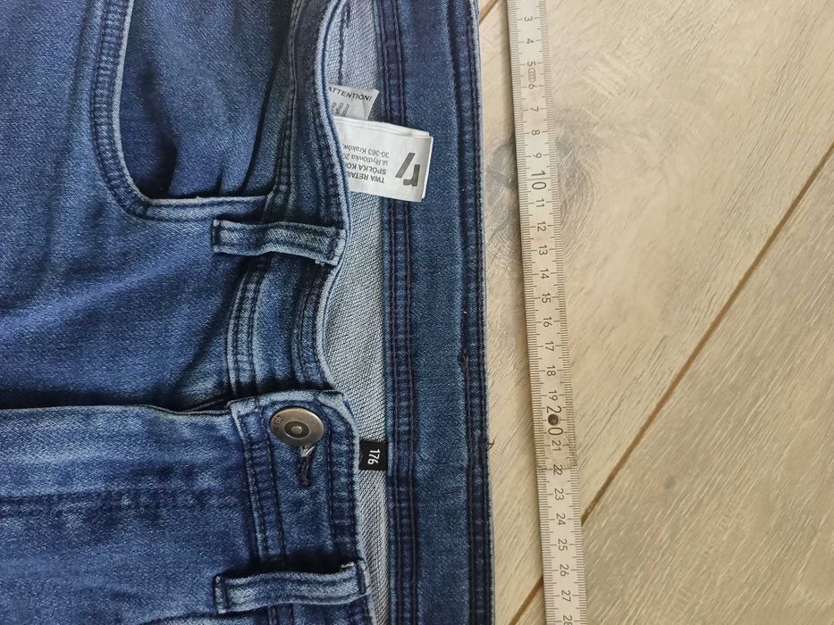 Spodnie jeans firmy Reporter Young