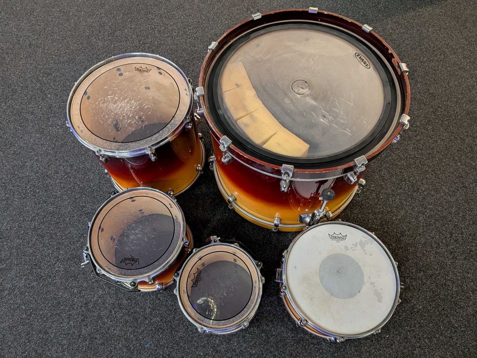 Tama Starclassic Performer Birch – Made in Japan – Zestaw 24" + Werbel
