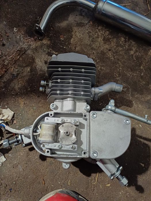 Silnik spalinowy 80cc do rowera