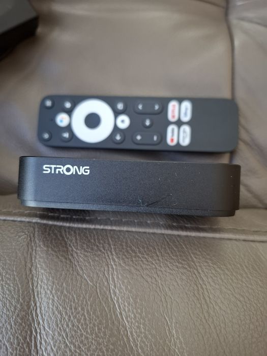 Смарт ТВ приставка Strong LEAP-S1,4K ,Android TV,Netflix.