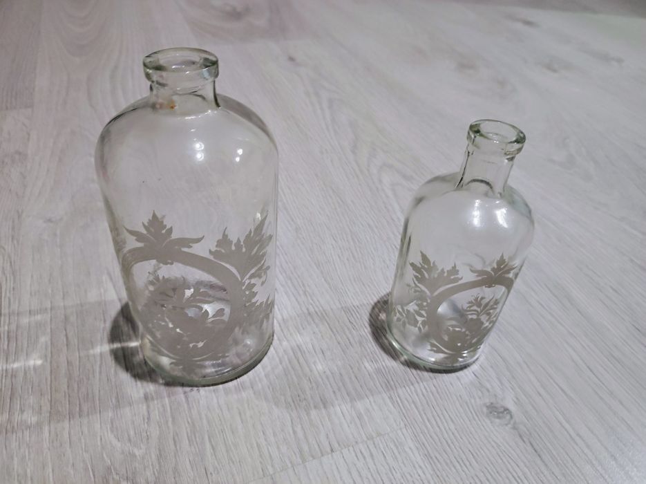3 Glass Jars442324076829747204
