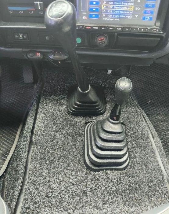 Toyota - LC-80 - LIFT - IRONMAN - 4WD - OFF ROAD