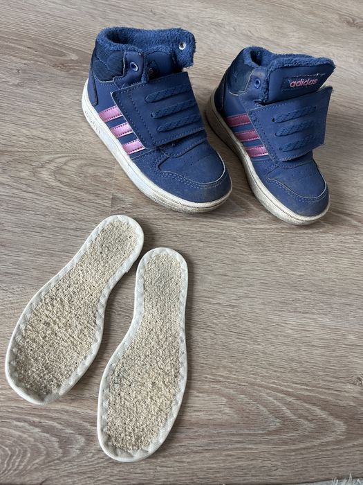 Adidasy 26 ocieplane granatowe