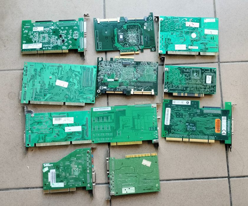Stare karty komputerowe lata 90 Retro