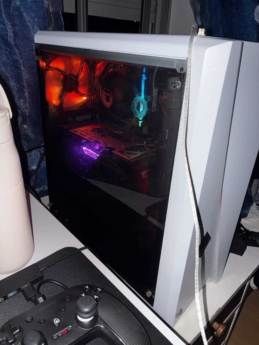 PC Gaming Completo — Ryzen 3 3300X | Sapphire RX 6600 XT 8GB | 16GB RAM | SSD + HDD