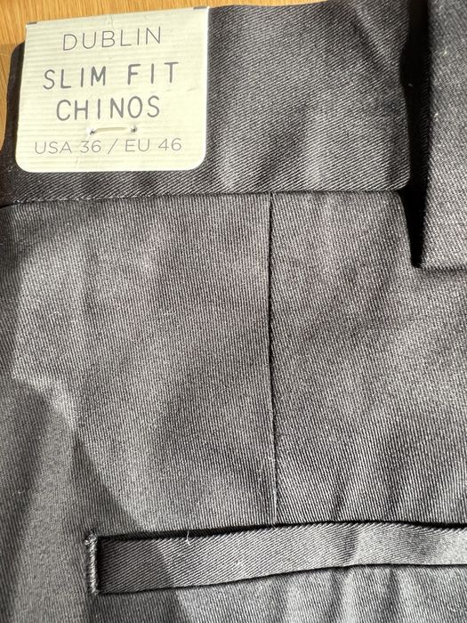 Чоловічі штани (чіноси) MANGO