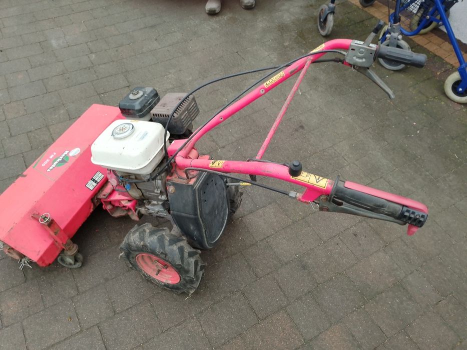 Dzik zamiatarka honda