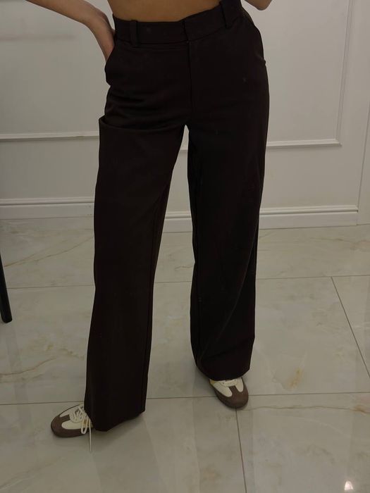 Брюки бренду Bazhane