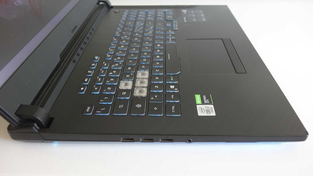 Мощный игровой ASUS ROG Strix G17 G712L 17.3 120Hz FHD iPS i7-10750H 16GB 512B GTX1660 Ti 6gb Win11