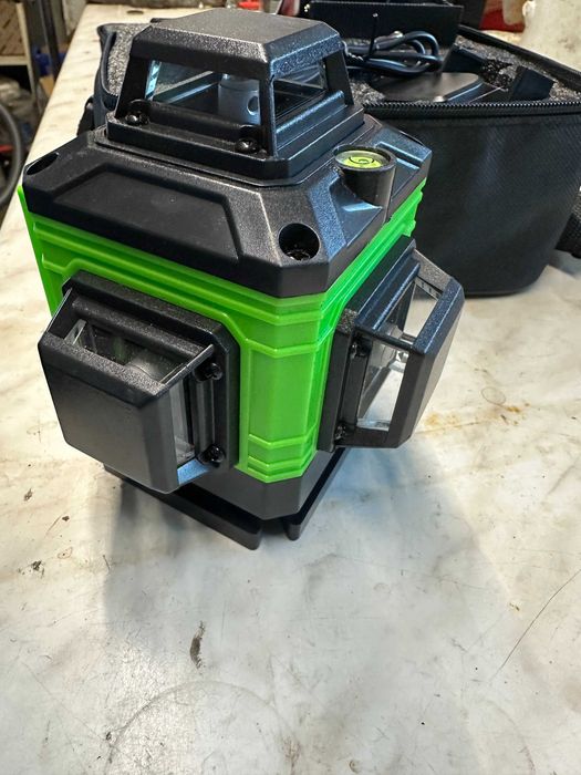 Laser krzyżowy 3x360 16 linii