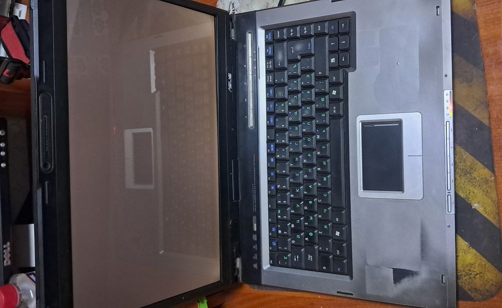 Asus A6000под ремонт или запчасти