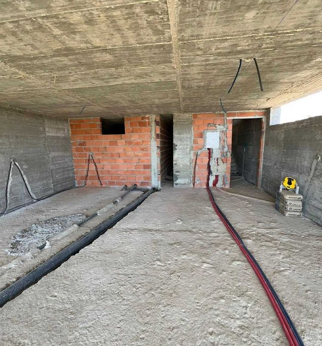Empreiteiro, Remodelação raiz