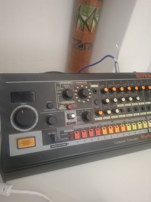 Roland Boutique 808