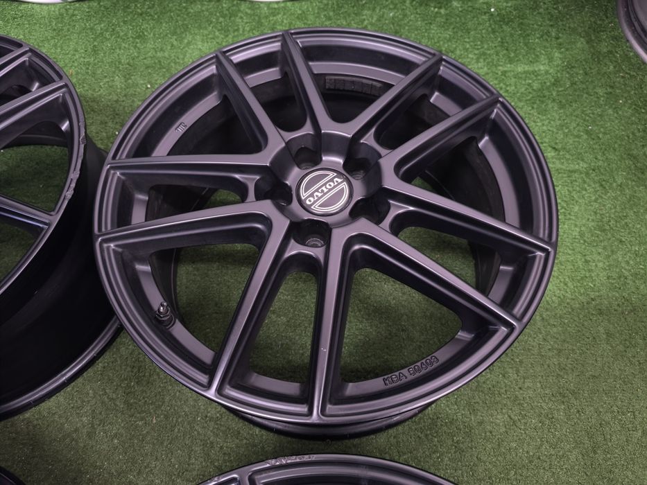 Czarne 18" felgi 5x108 et45 VOLVO Ford Peugeot Wysyłka