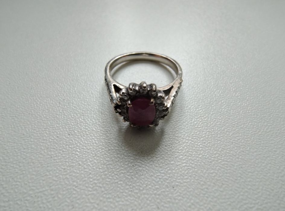 Pierścionek różowy 11-12