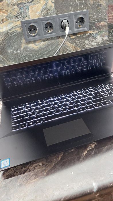 Ігровий Legion/RTX 2060/i7-9750H/ноутбук игровой Lenovo під ремон