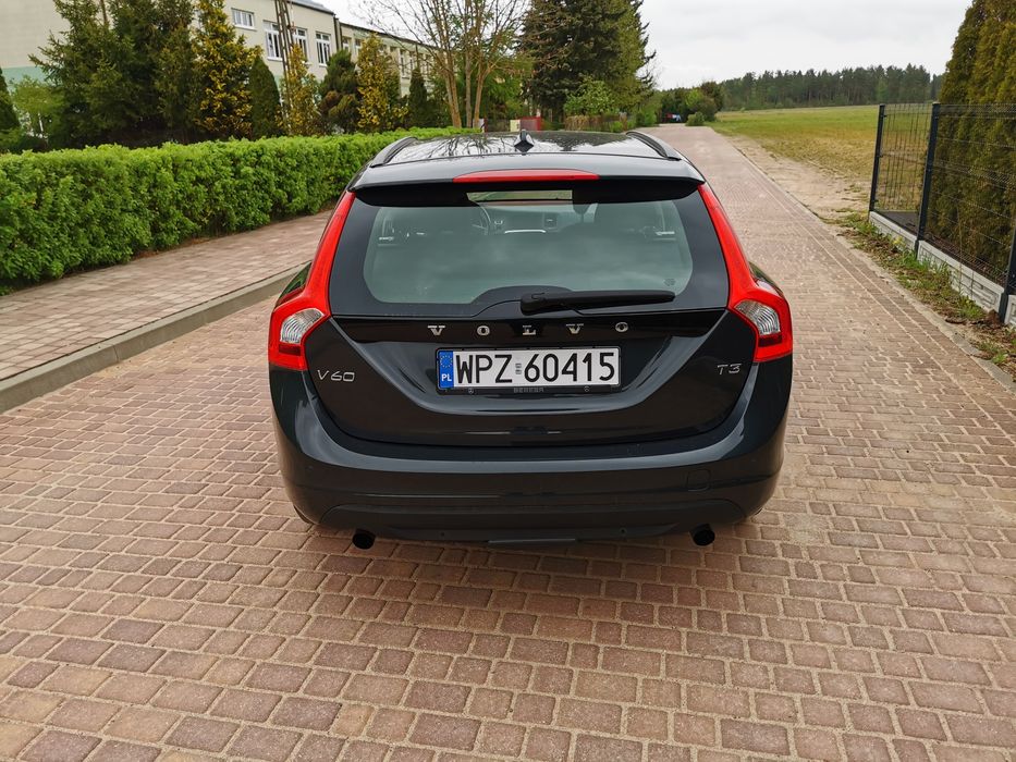 Volvo V60 Bezwypadkowy Zadbany Po Serwisie