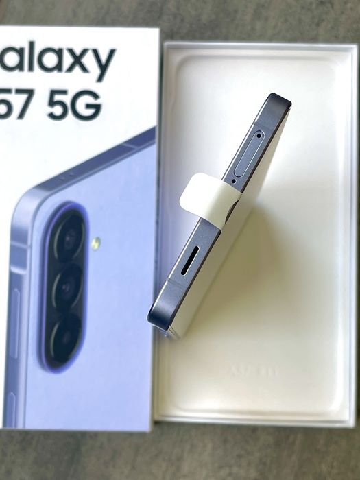 Samsung A57 5g lavander 8/128