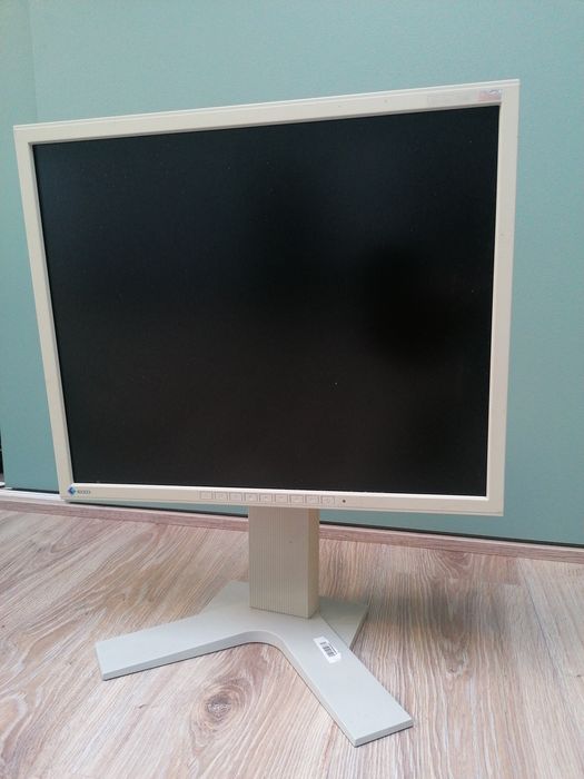 Monitor EIZO FlexScan L768