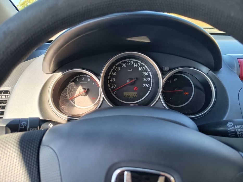 Honda Jazz 2002 Bom estado