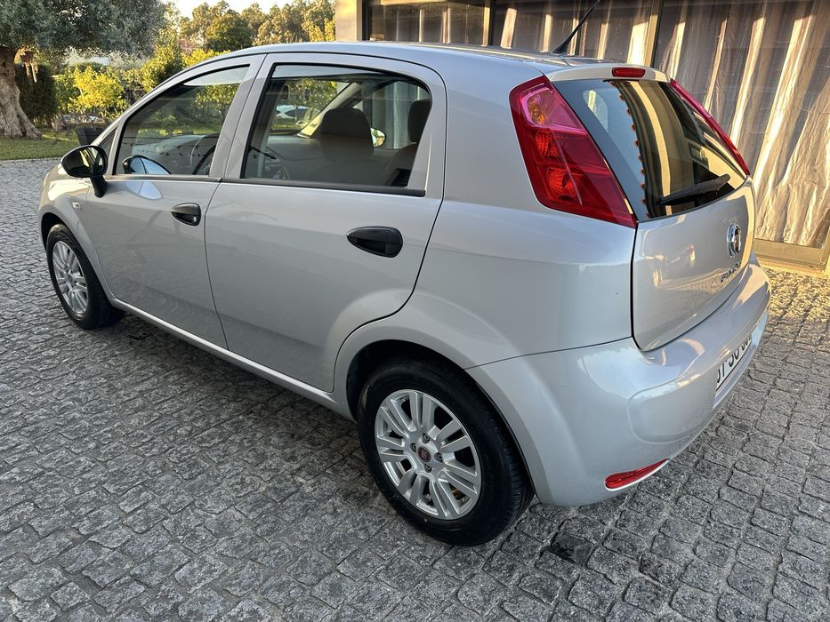 Fiat Grande Punto1.2 gasolina — photo 3
