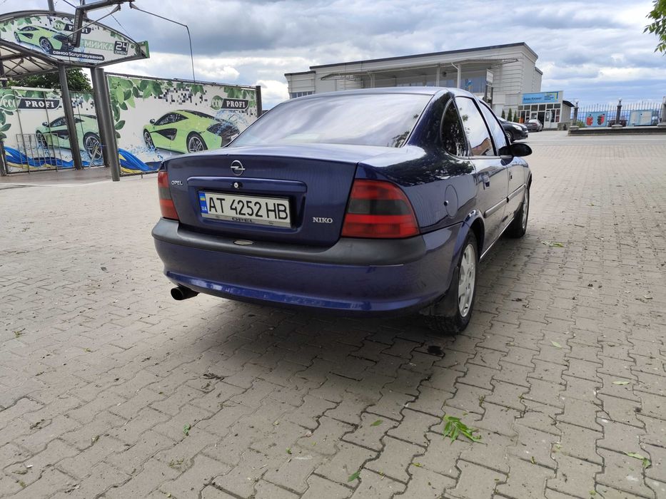 Опель Вектра В 1997