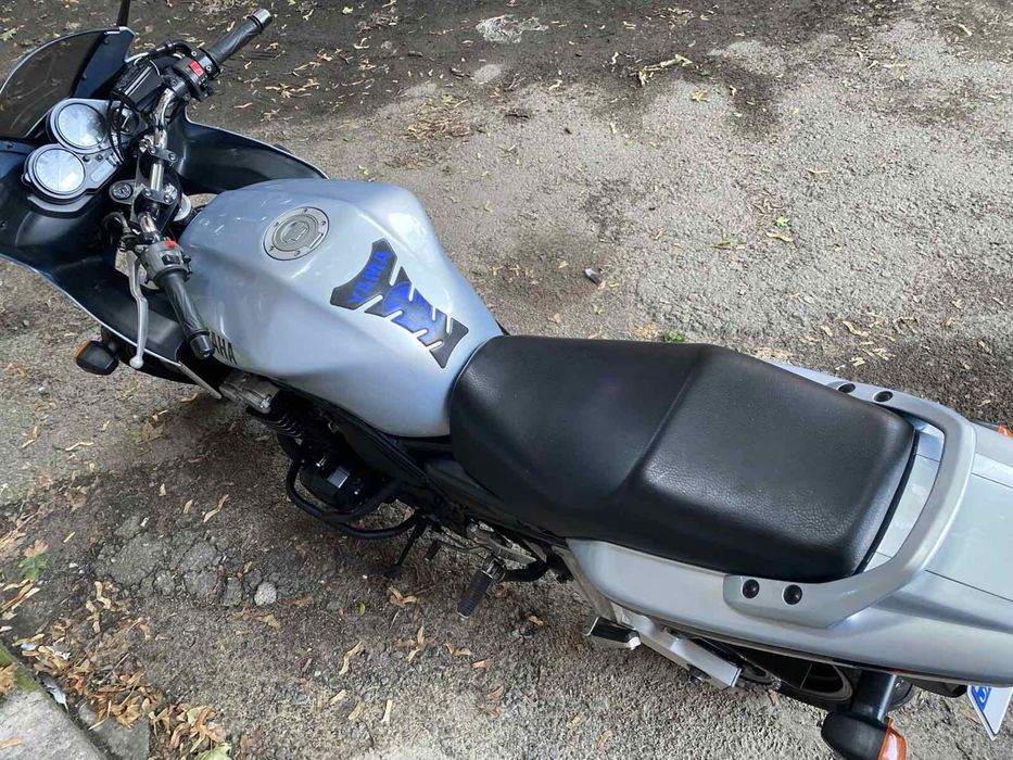 Yamaha FZS 600 Fazer