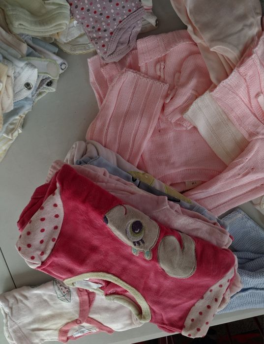 Lote de bébé 0 meses 1 mese.