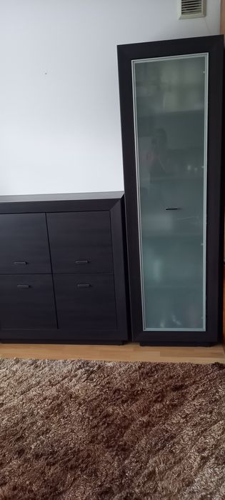 Meble wenge Black Red White witryna i komoda