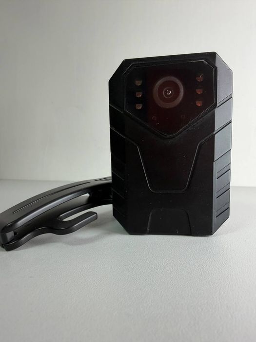 Нагрудная боди камера L15 + 32 gb