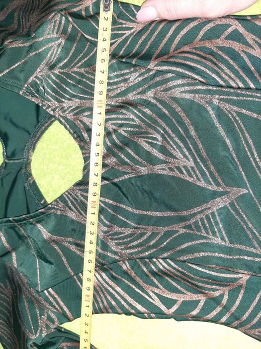 Продам купальник для художньої гімнастики